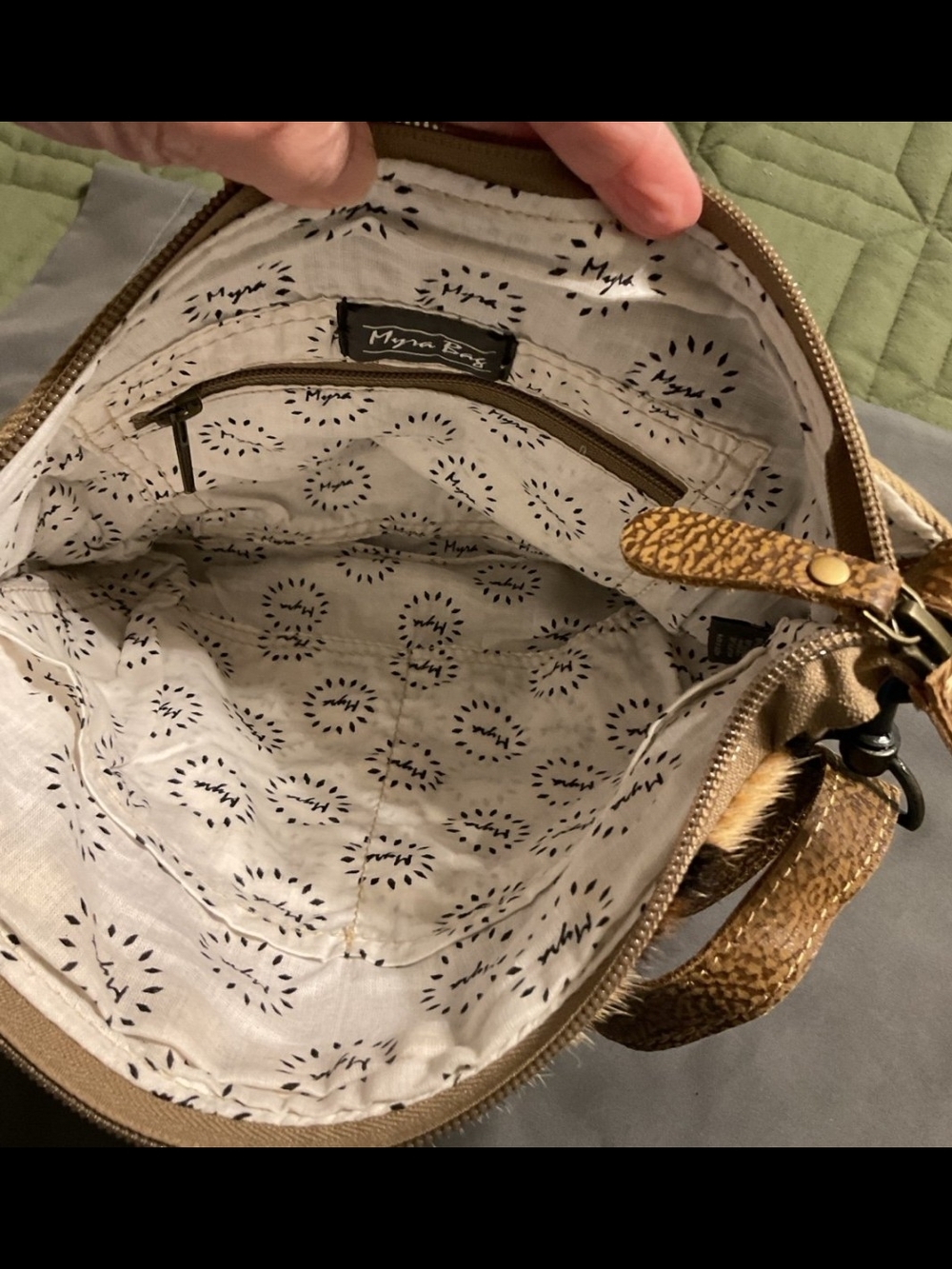 NWT Myra Bag Leopard Print Crossbody - Tan & Black - Picture 4 of 4